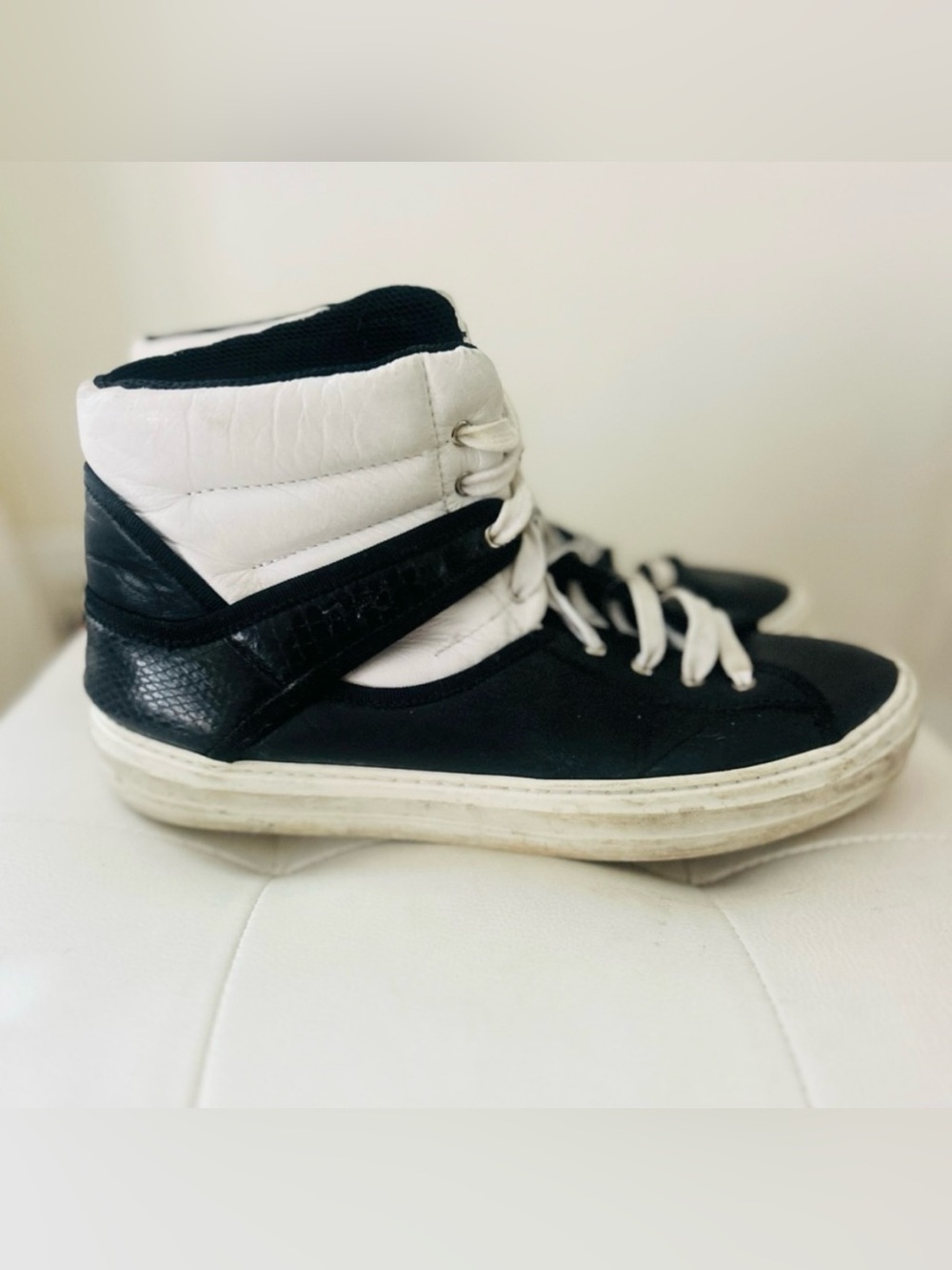 Salvatore Ferragamo Black & White Leather High Top Sneakers Size 9